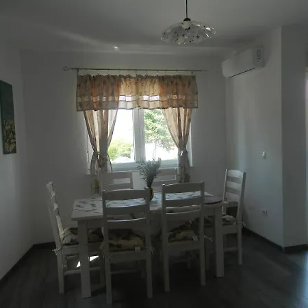 Apartman Linda Medulin Exterior photo